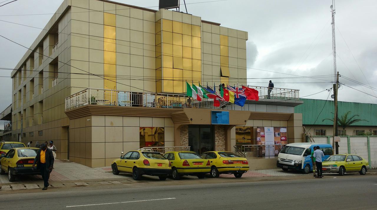 Mbayaville Hotel Douala Exterior photo