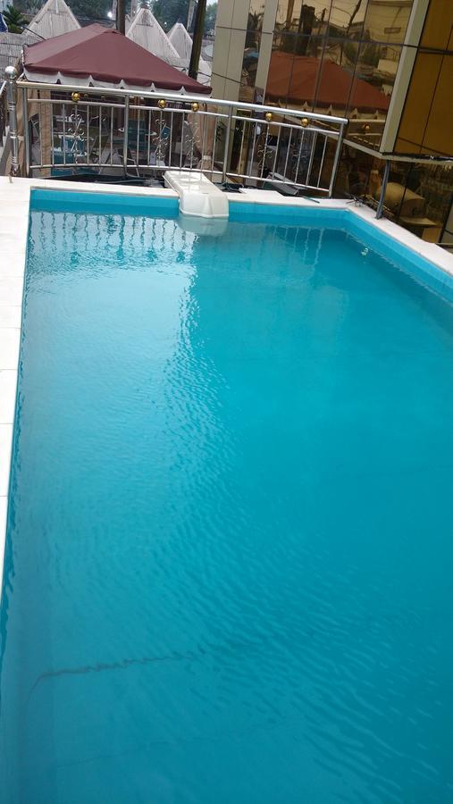 Mbayaville Hotel Douala Exterior photo
