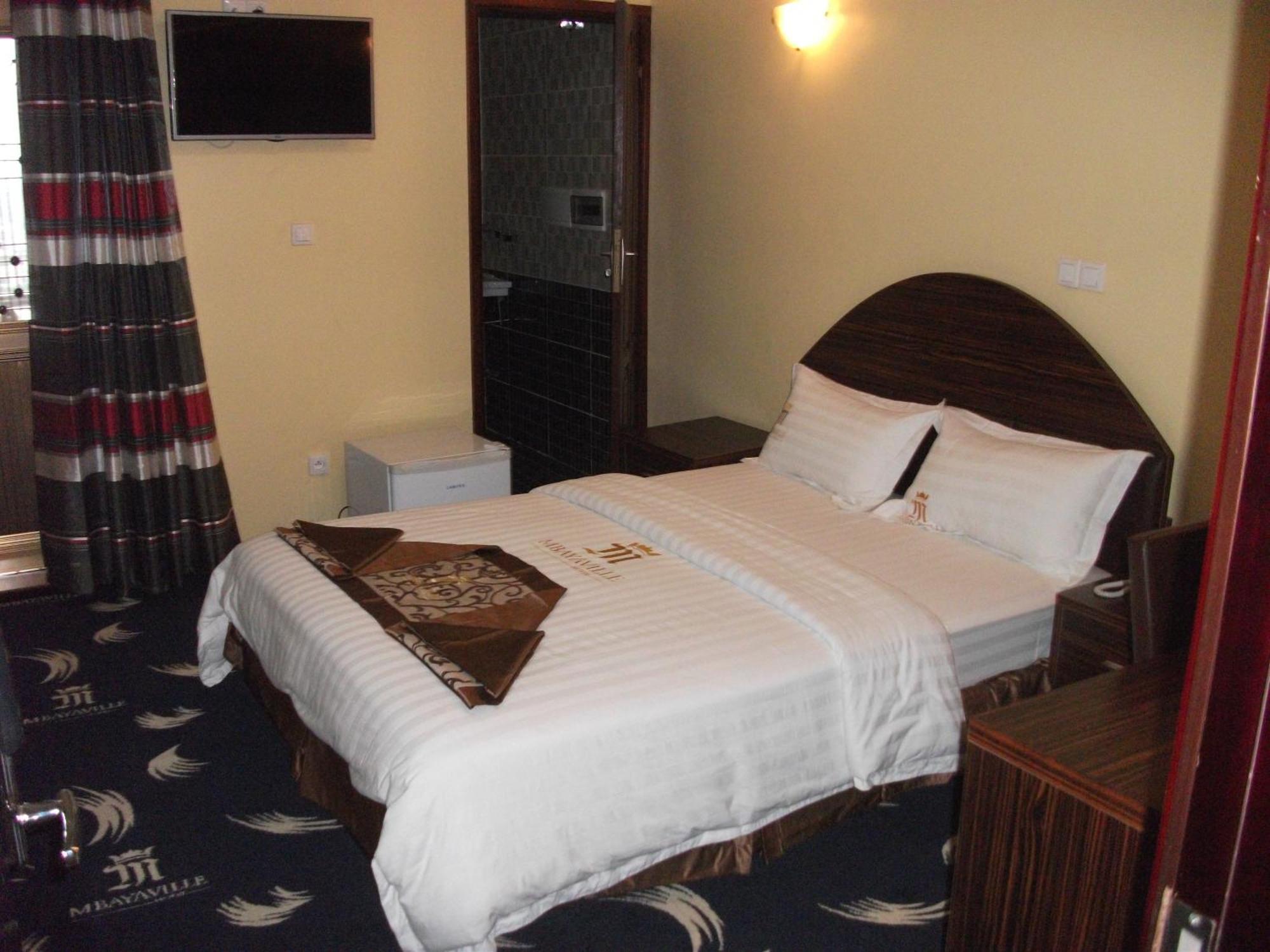 Mbayaville Hotel Douala Exterior photo